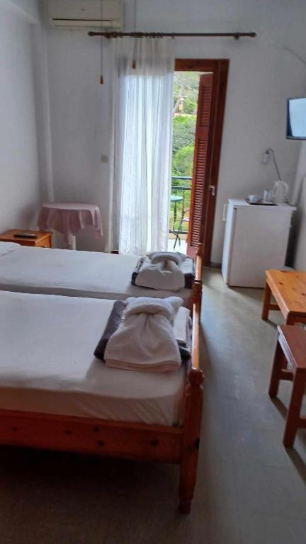 Hotel Rena Agios Kirykos  Luaran gambar